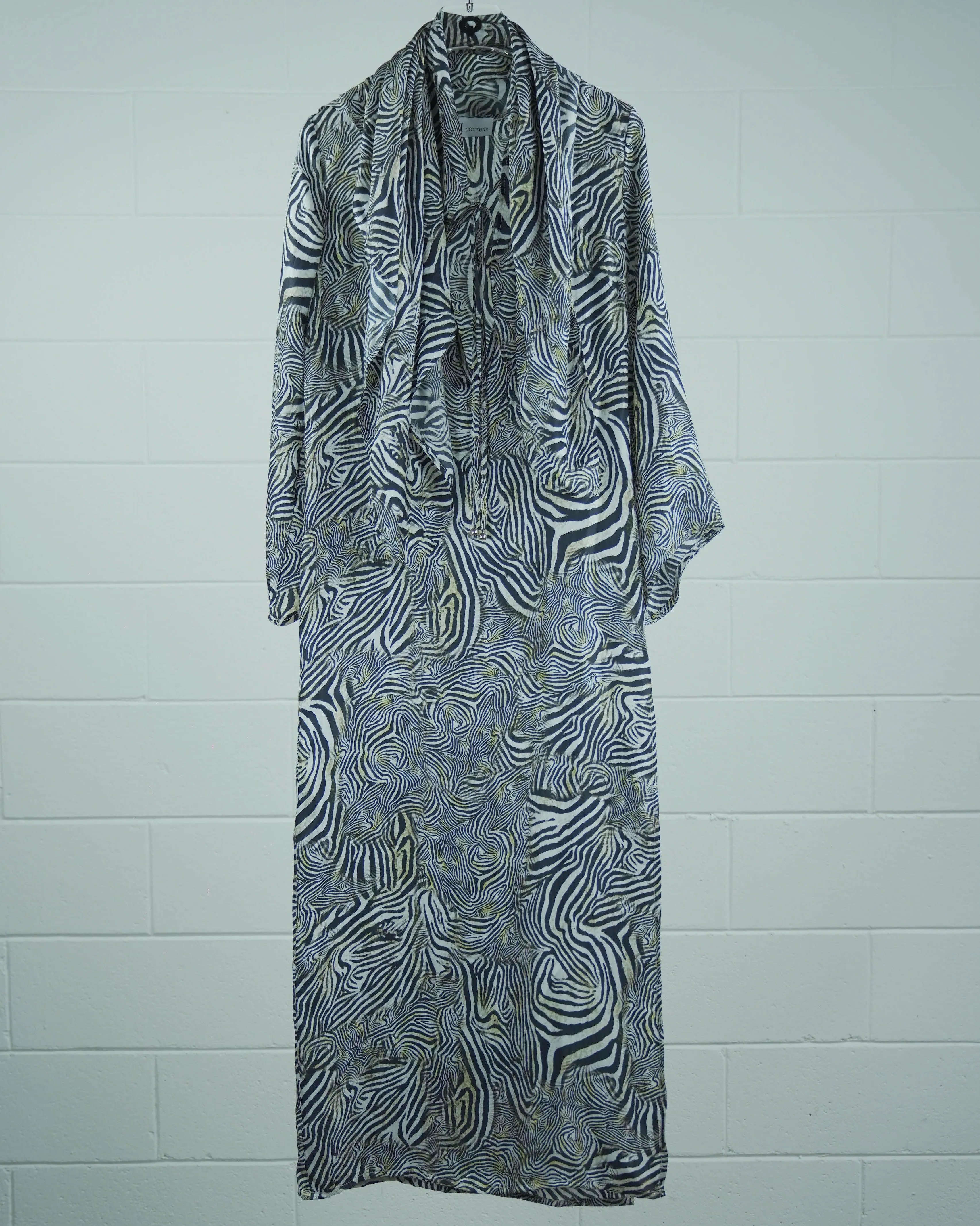 Animalier Beach Robe With Shawl