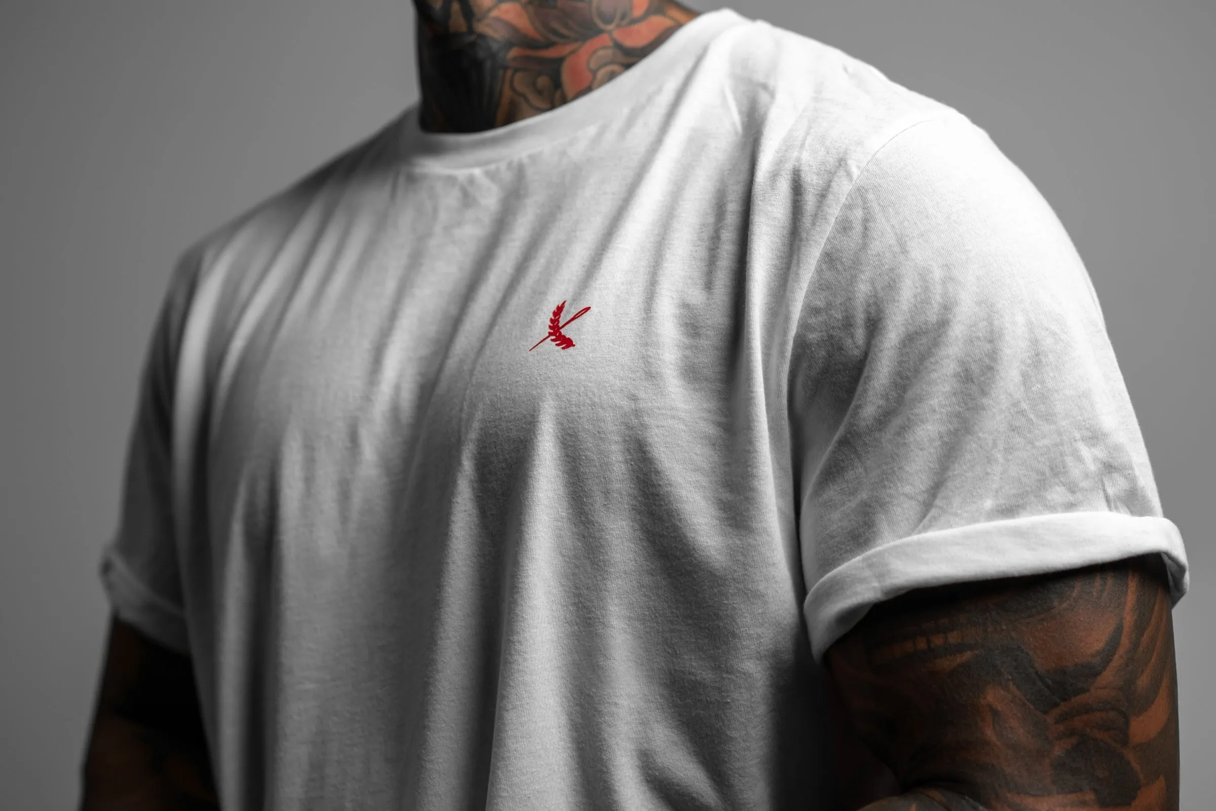 Icon Cuffed Tee - White / Red