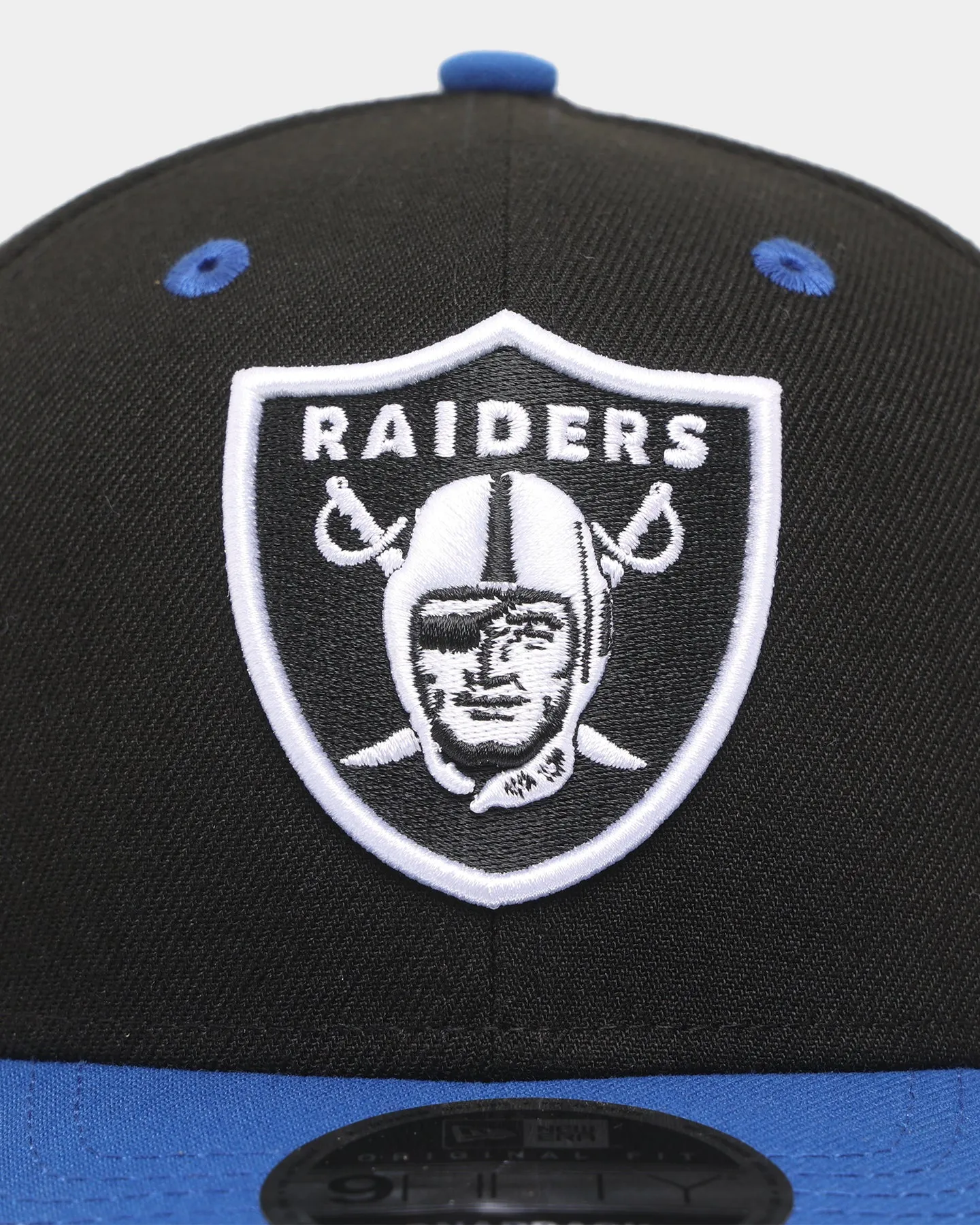 New Era Las Vegas Raiders 'Black Royal' 9FIFTY Original Fit Snapback Black/White