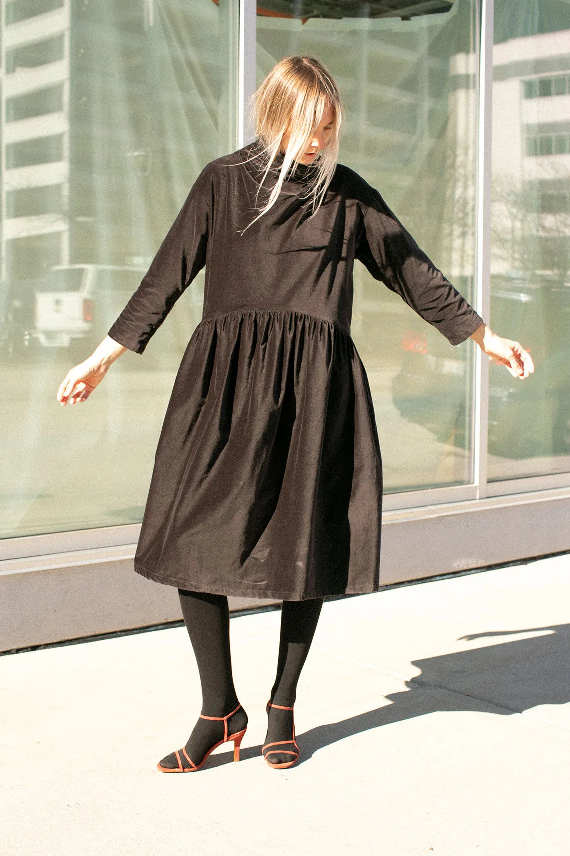 Sumi Black Velveteen Dress