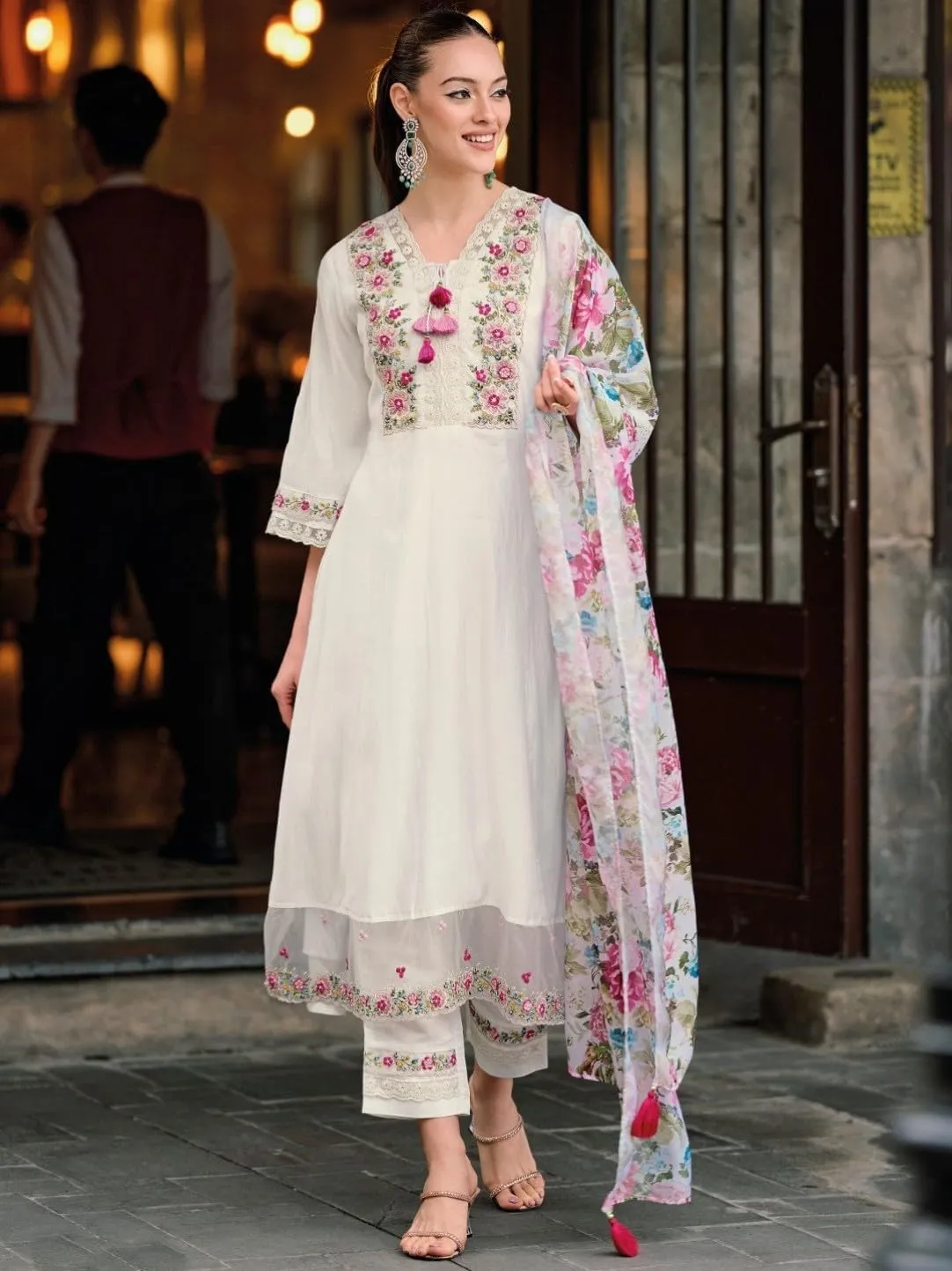 women's kurta set dupatta Viscose Silk Embroidery A-line Kurta Pant Salwar Suit Set Full iner Kurta Set for Women